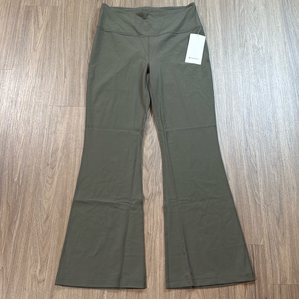 NWT Lululemon Wide Flared Legs Pants & Trendy Green Olive